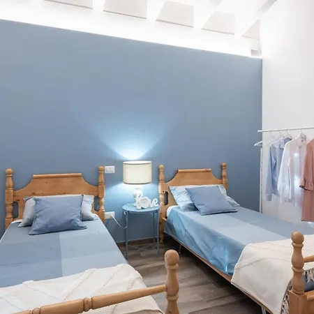 Dimora Campo Delle Mura 4&2, Emma