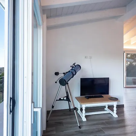 Villa Dimora Campo Delle Mura 4&2, Emma