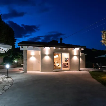 Villa Dimora Campo Delle Mura 4&2, Emma Acquaviva Picena