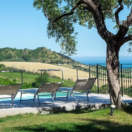 Dimora Campo Delle Mura 4&2, Emma *